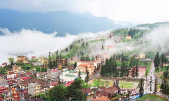 Sapa Tour - discover Fansipan by cable car